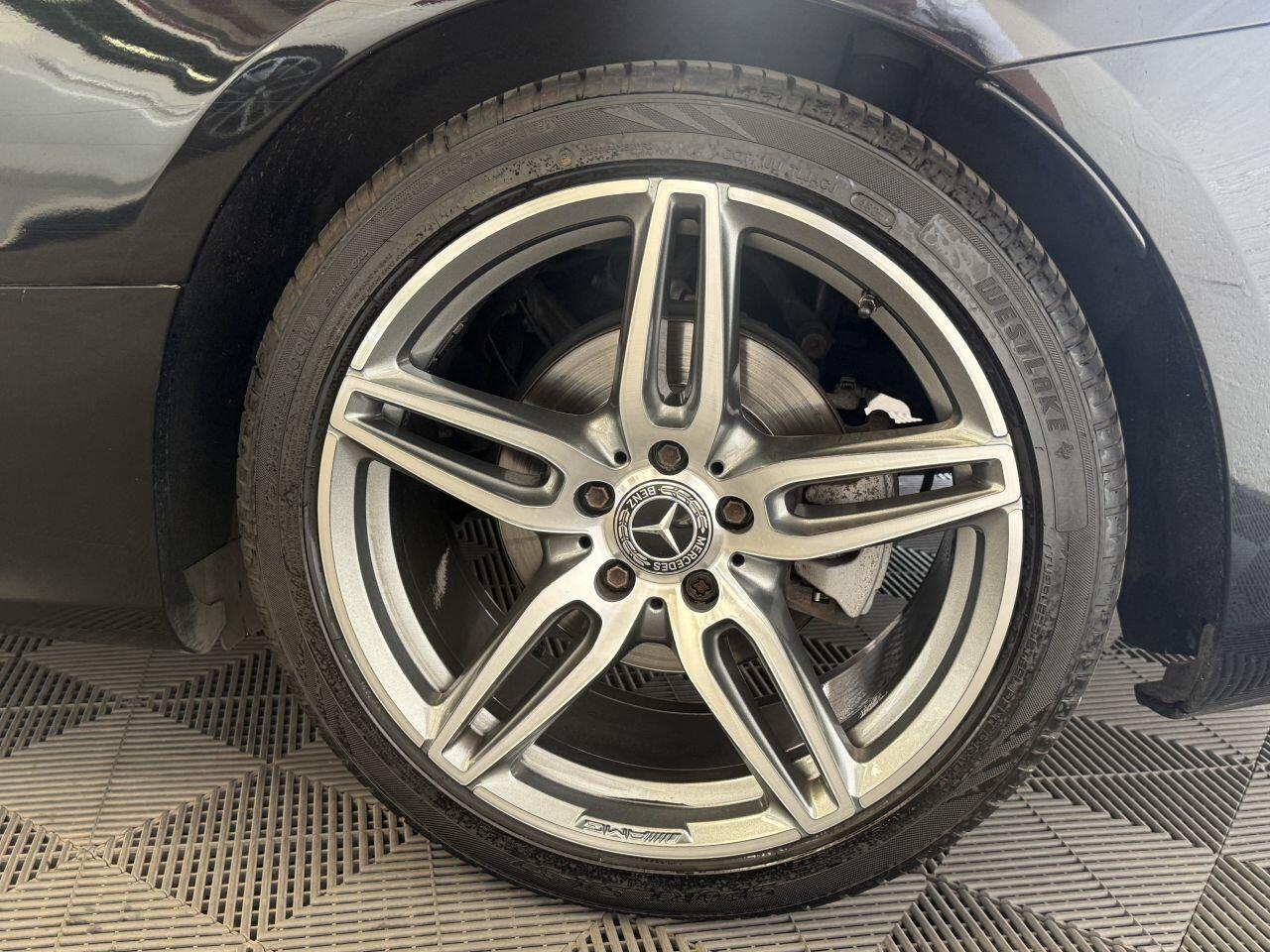 Mercedes-Benz E Class view 20