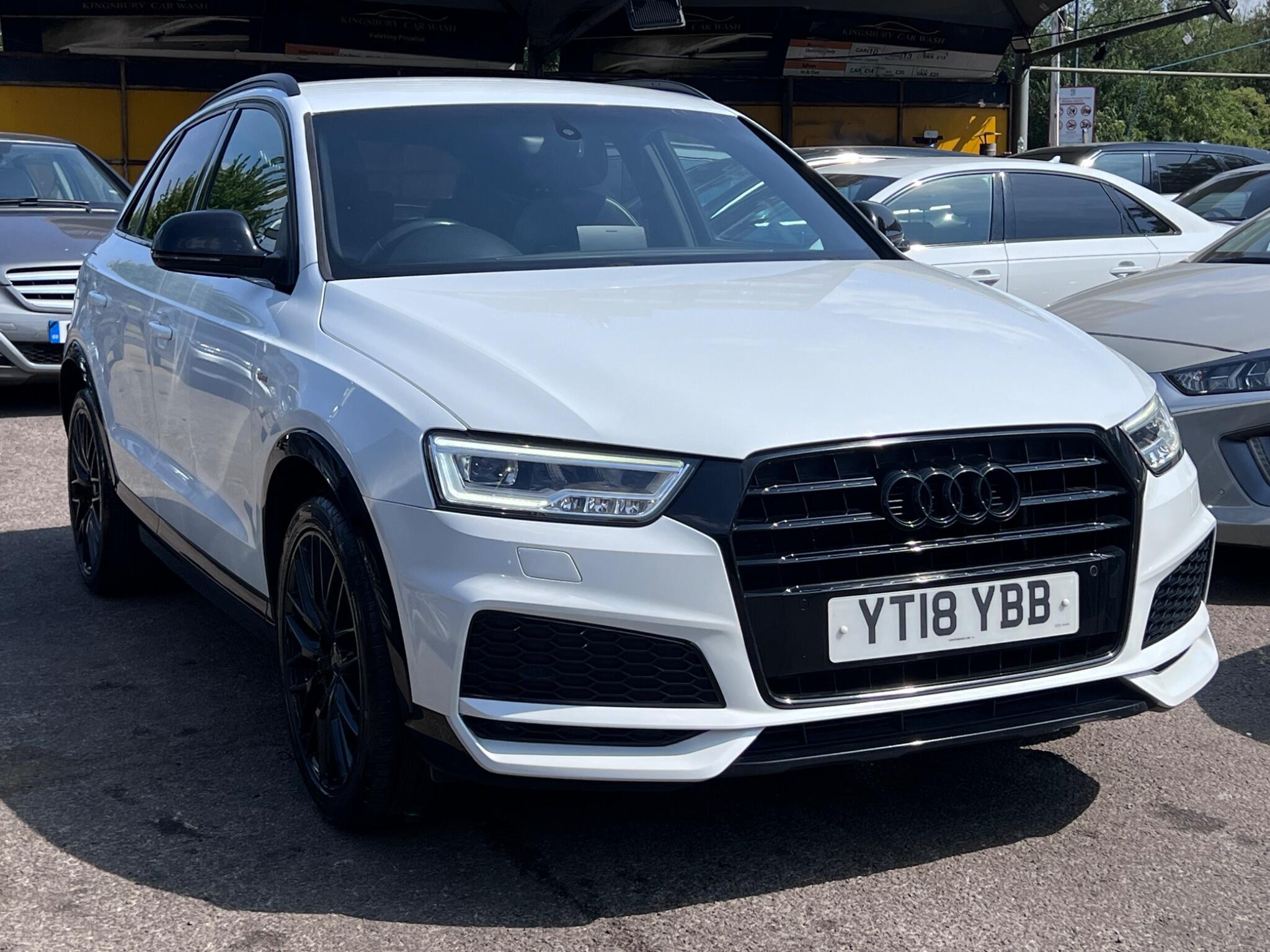 Audi Q3 main image
