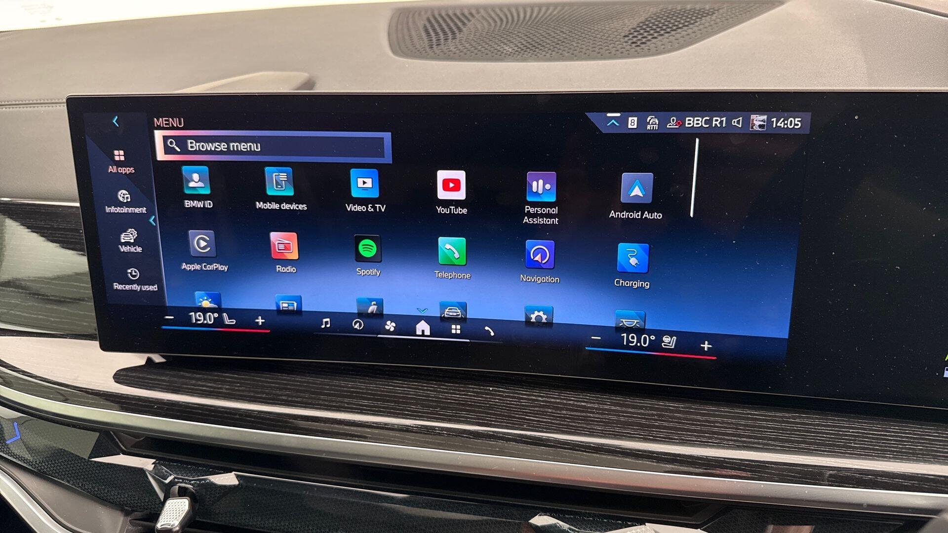 BMW X5 view 30