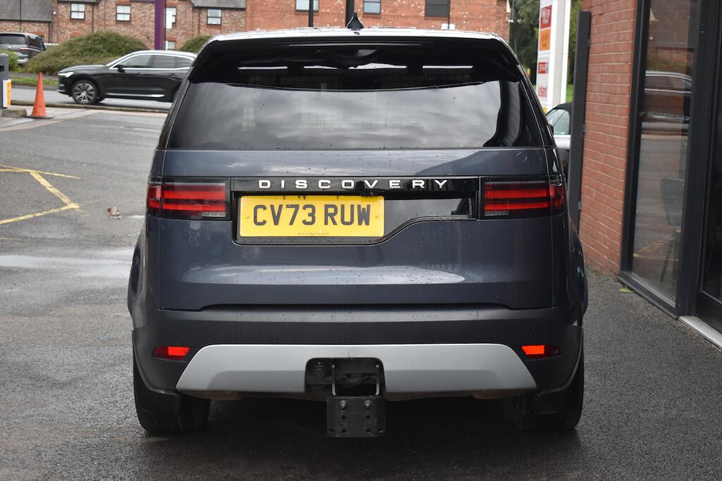 Land Rover Discovery 3 view 8