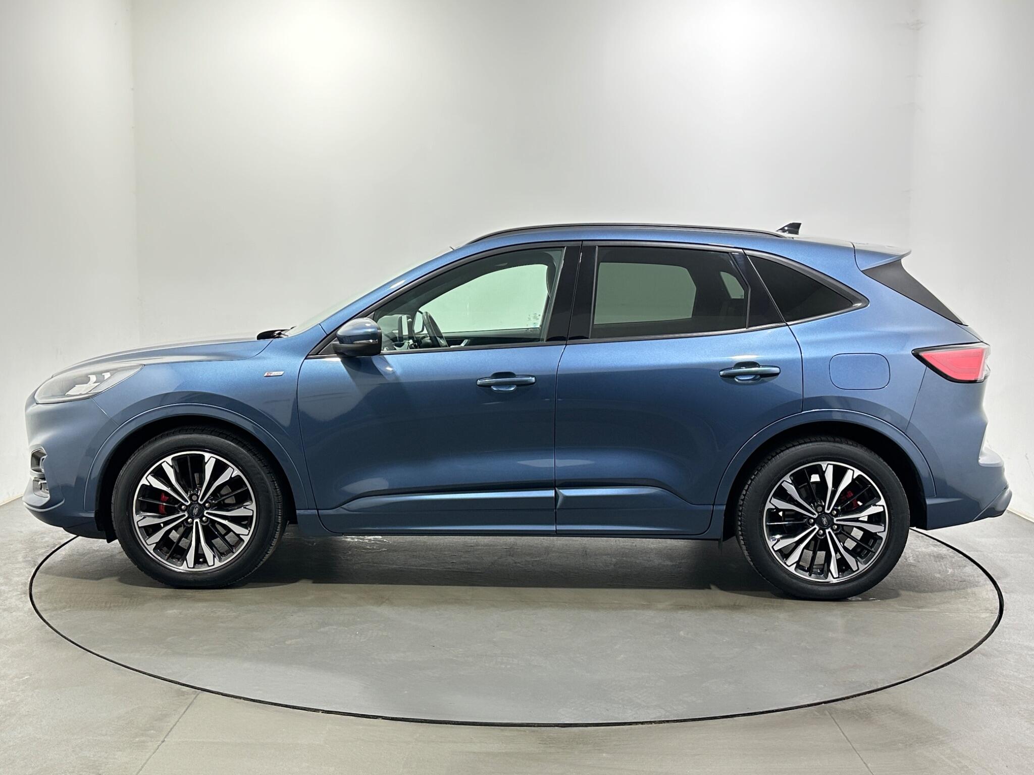 Ford Kuga view 5