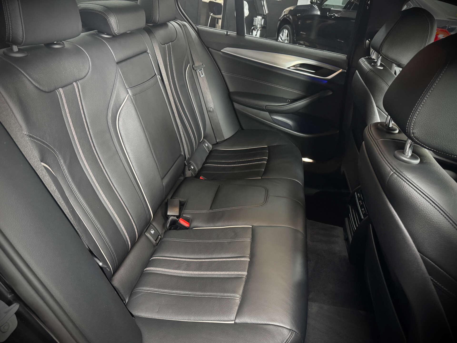 BMW 5 Series view 67