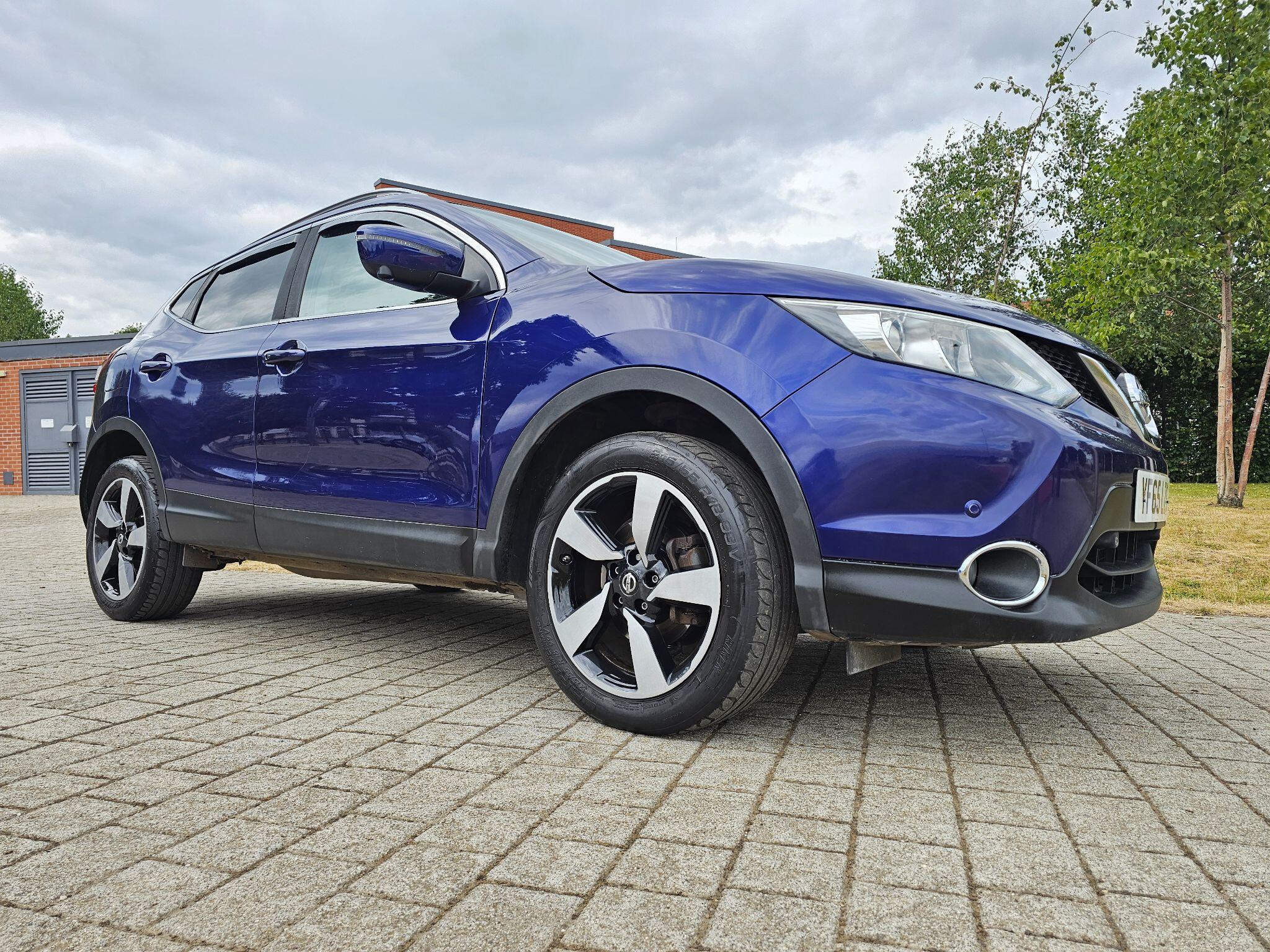 Nissan Qashqai view 3