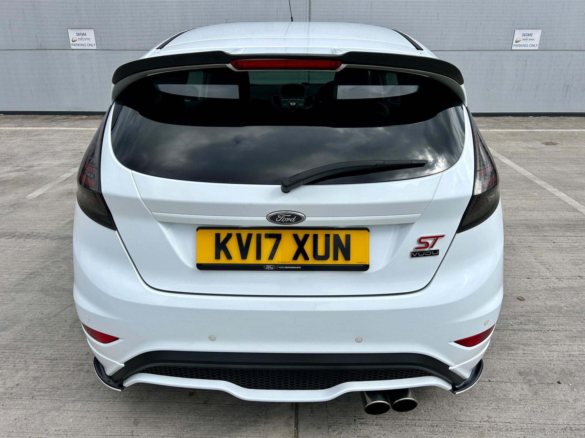 Ford Fiesta view 5