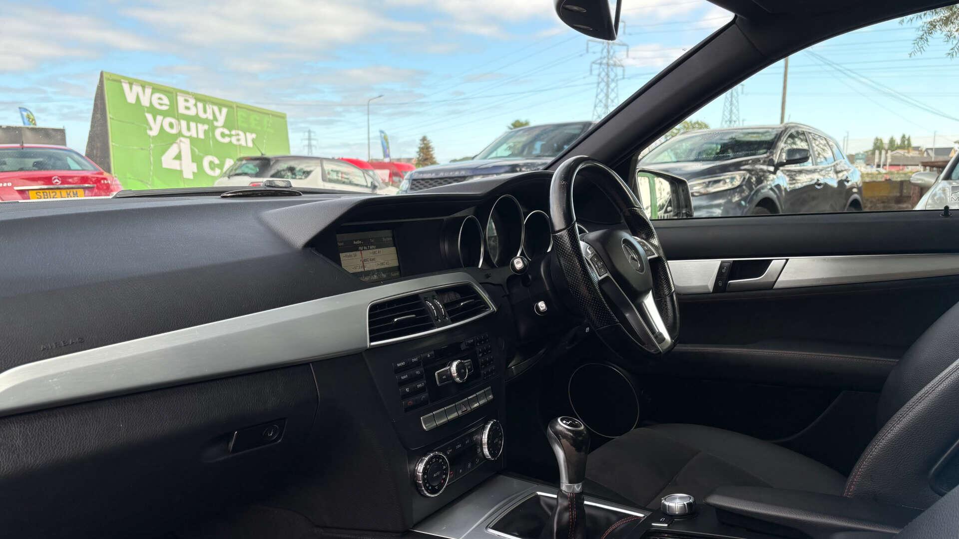 Mercedes-Benz C-Class view 14