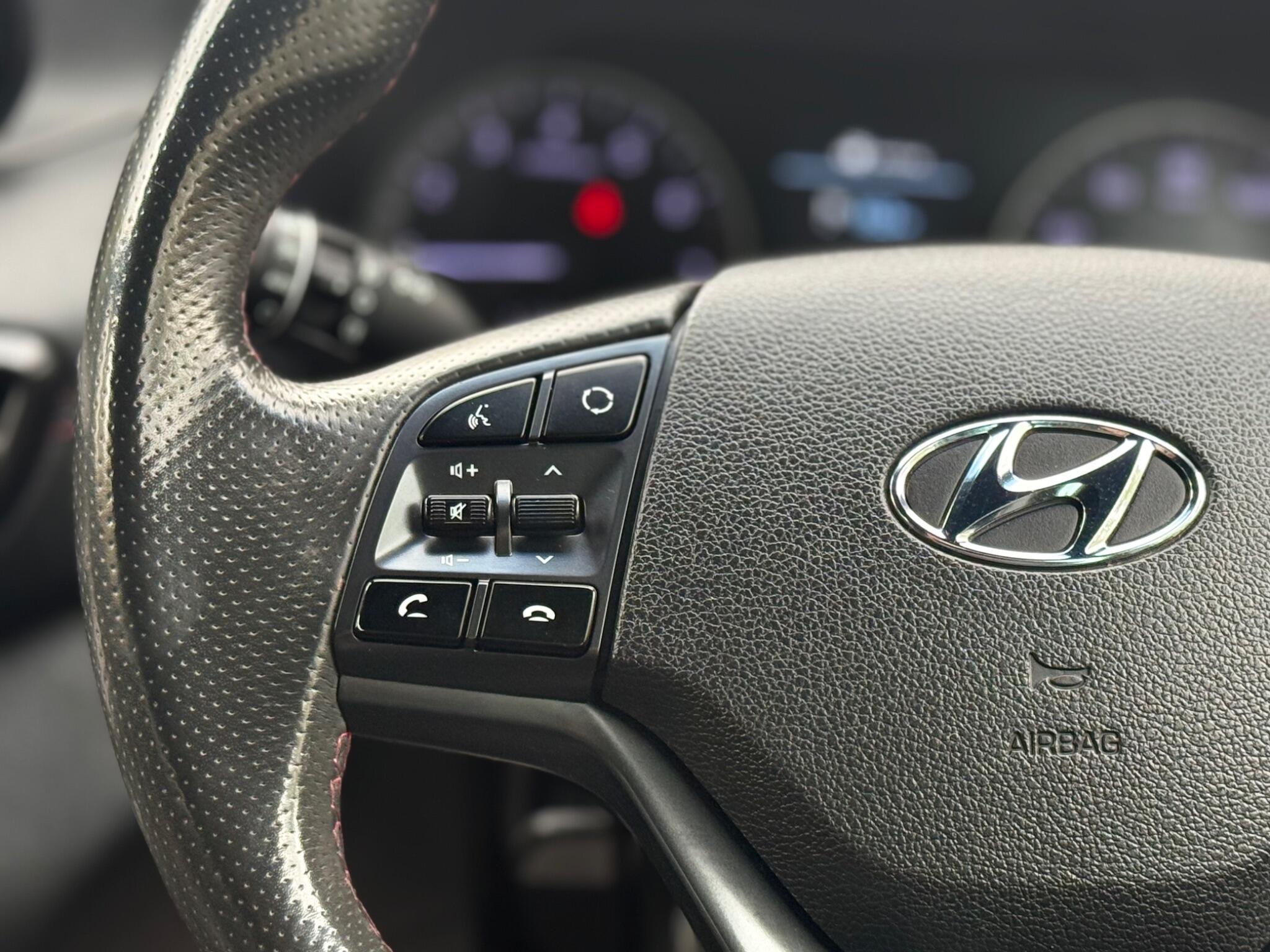 Hyundai Tucson view 36