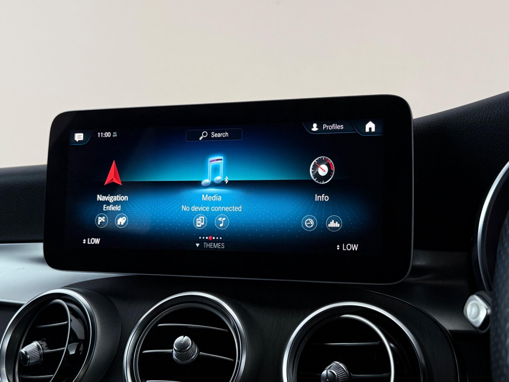 Mercedes-Benz GLC view 26
