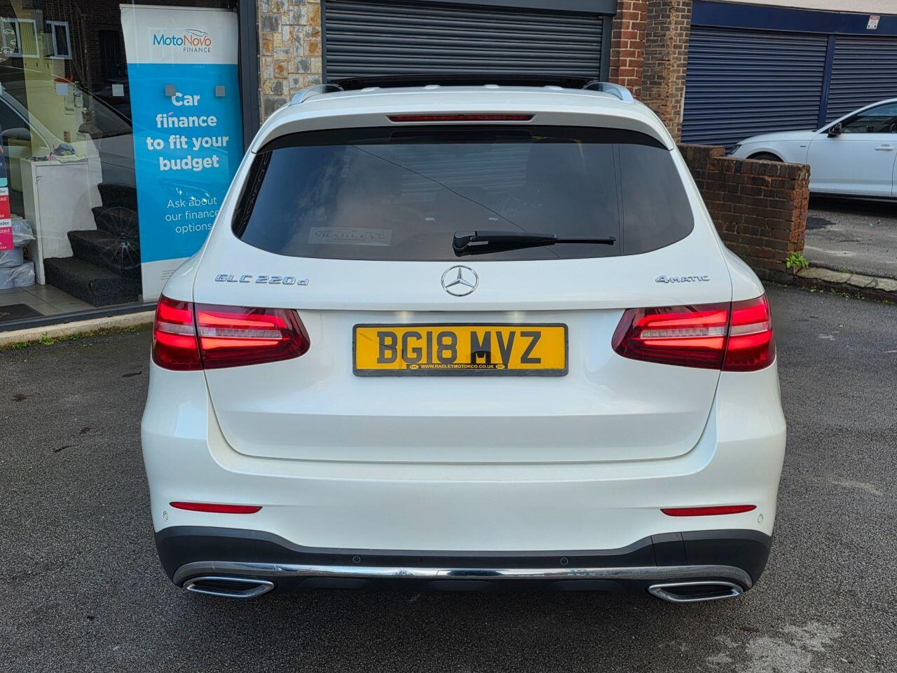Mercedes-Benz GLC view 23