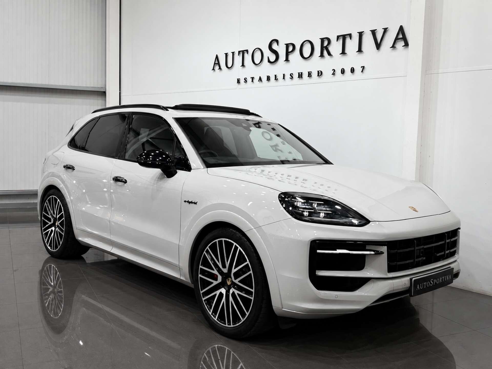 Porsche Cayenne view 5