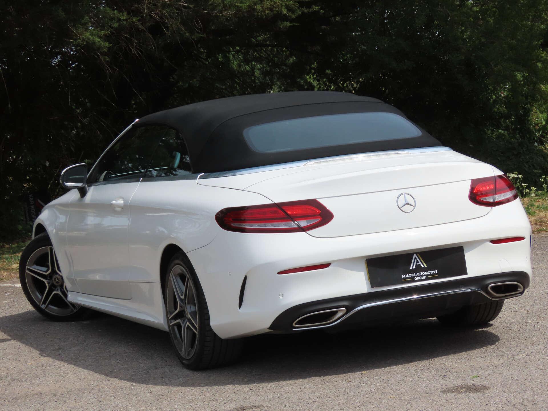 Mercedes-Benz C-Class view 8
