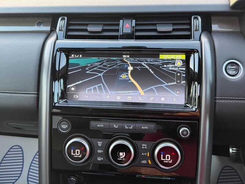 Land Rover Discovery 3 view 41