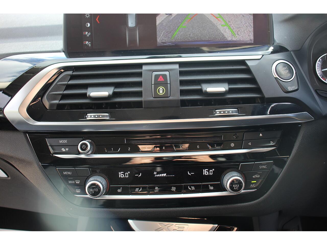 BMW X3 view 26