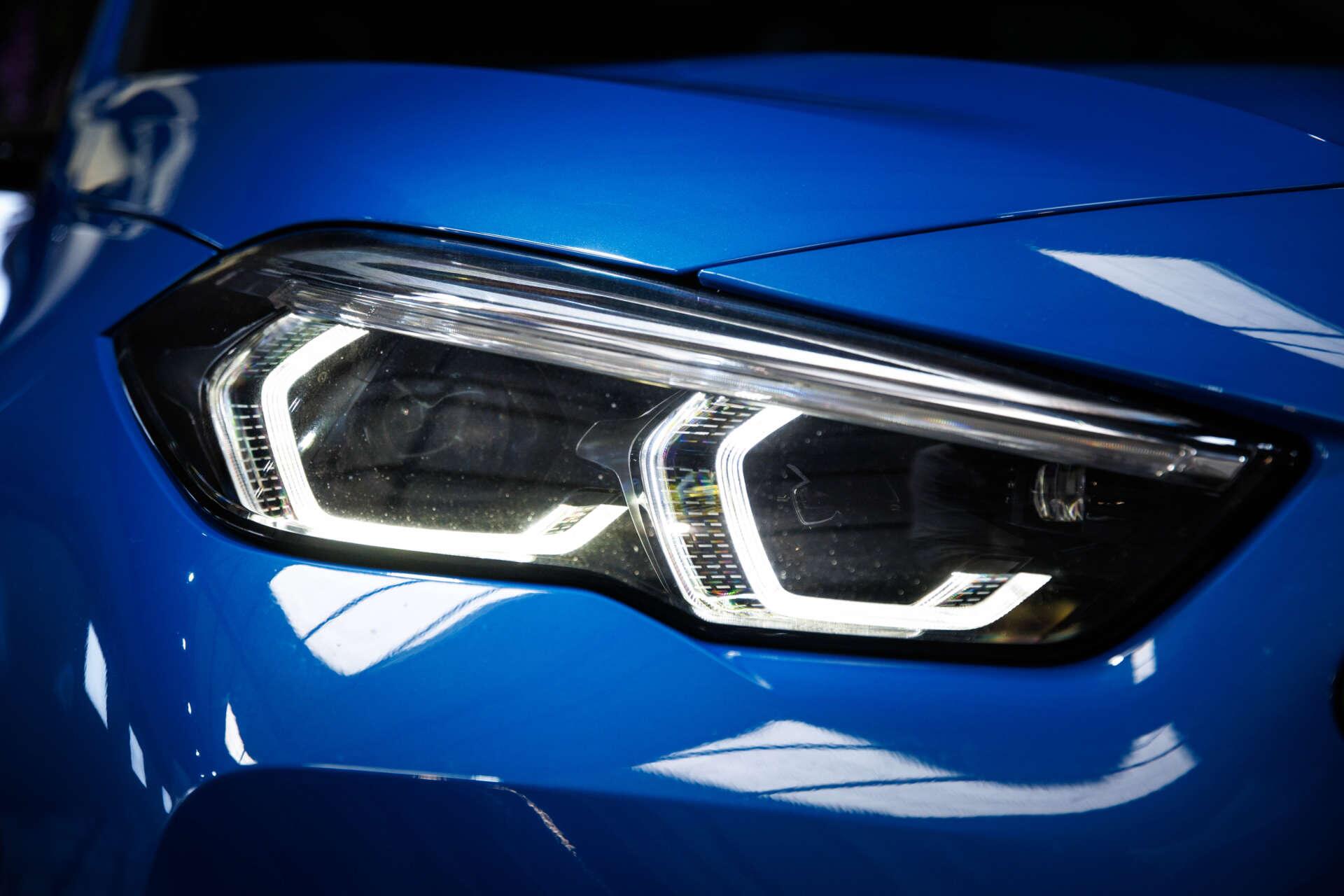 BMW 2 Series view 12