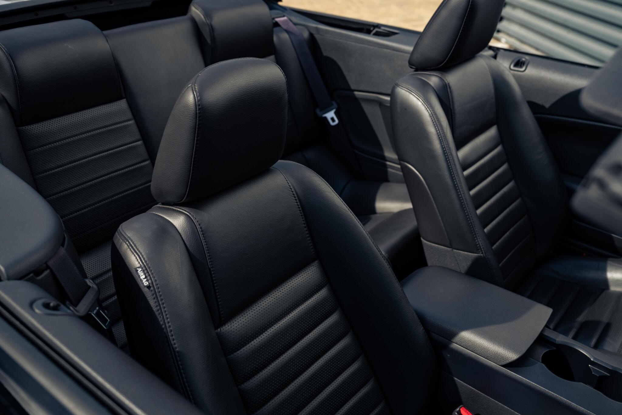 Ford Mustang view 15