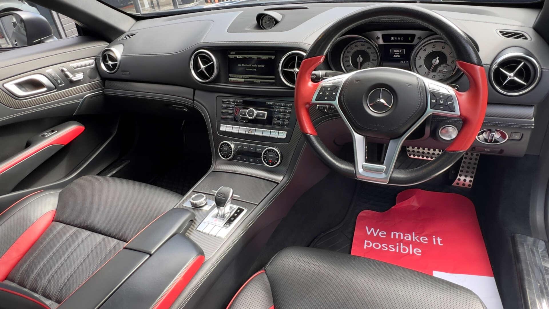 Mercedes-Benz SL view 42
