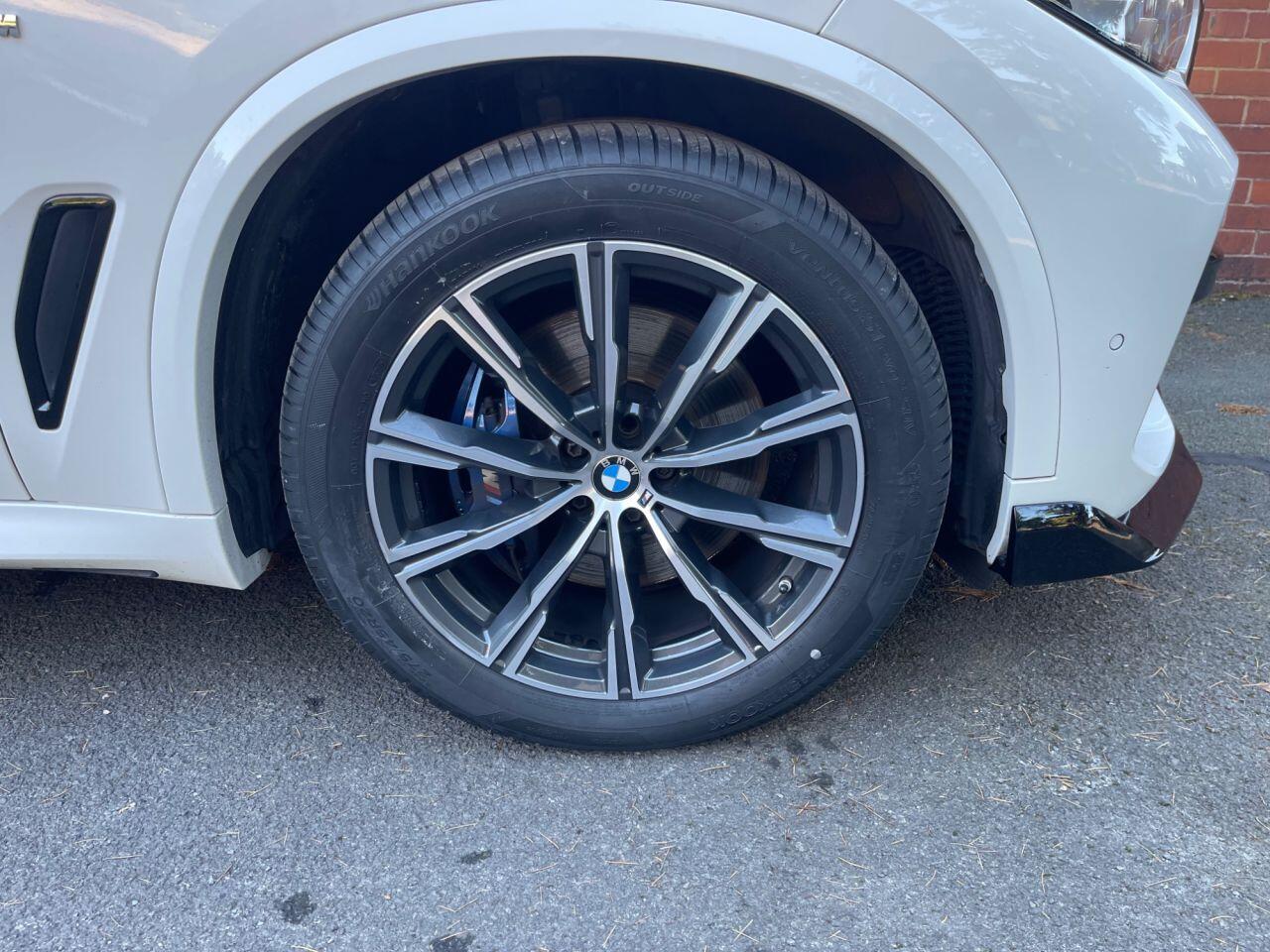 BMW X5 view 5