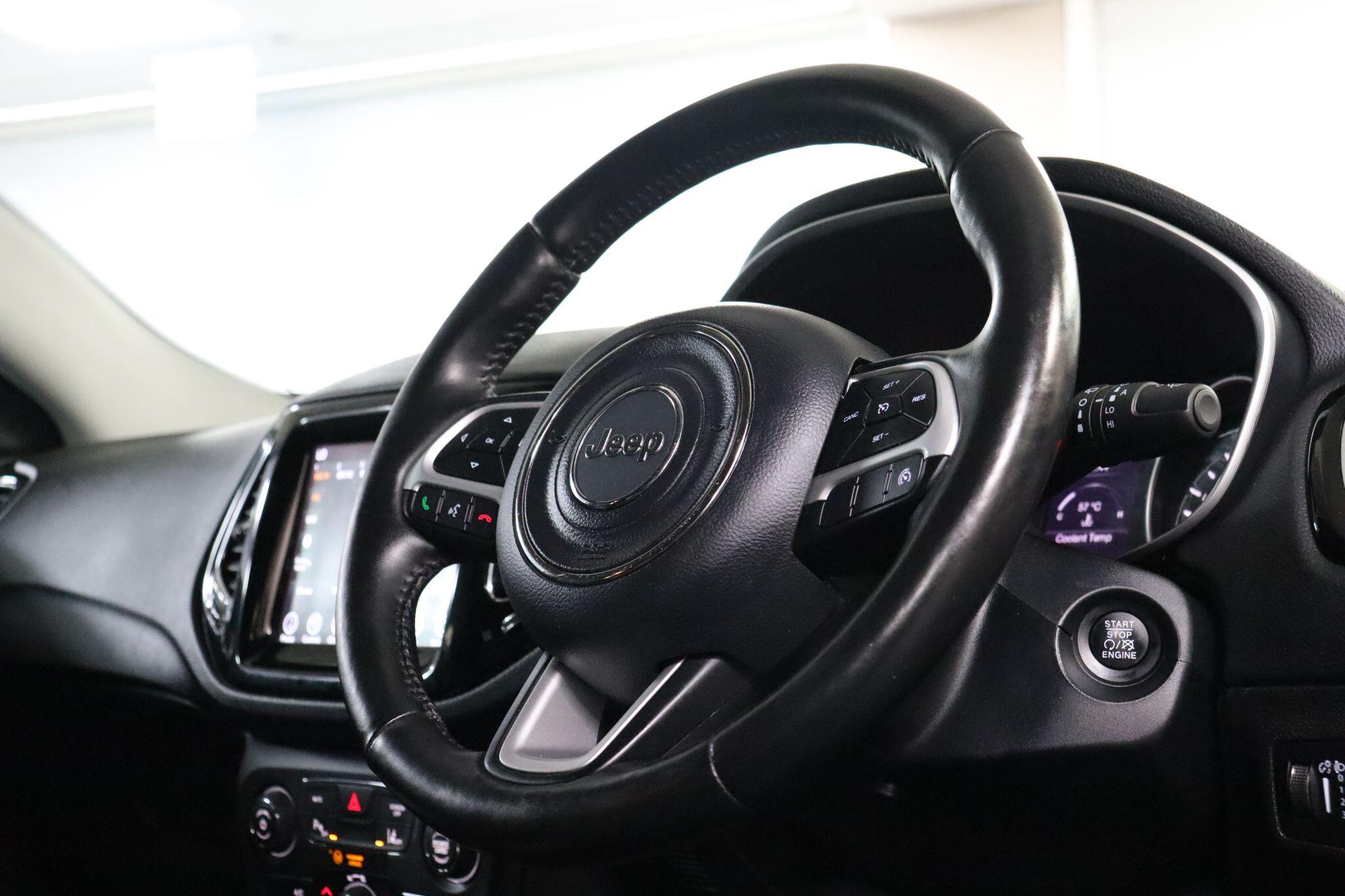 Jeep Compass view 12