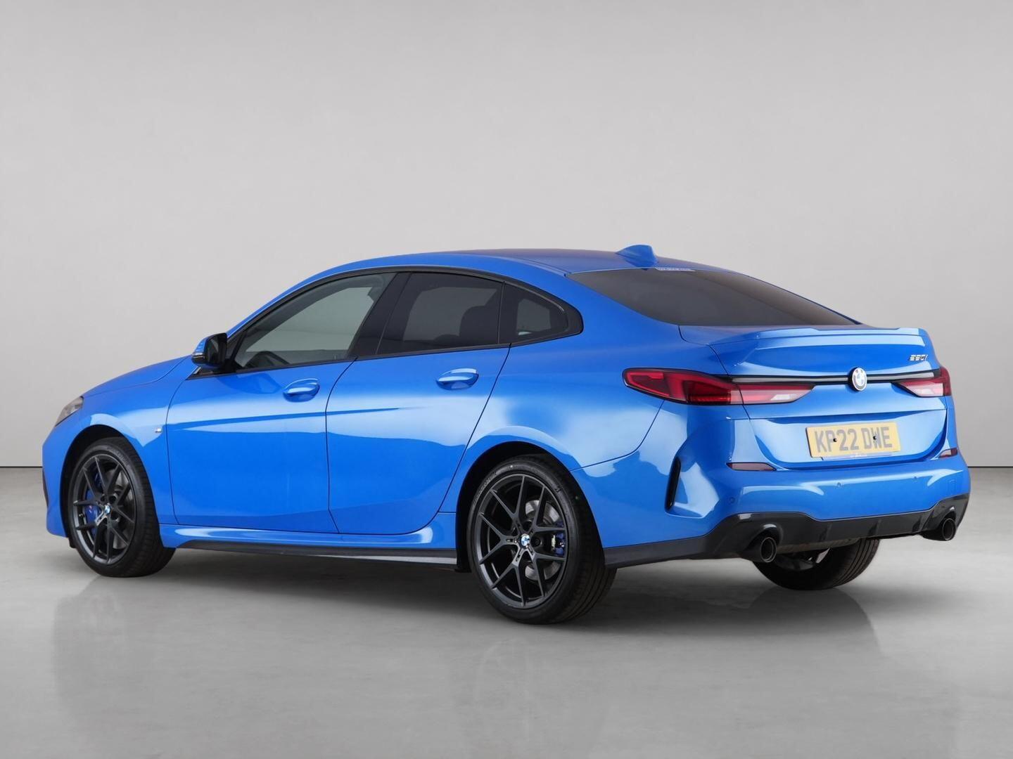BMW 2 Series view 8