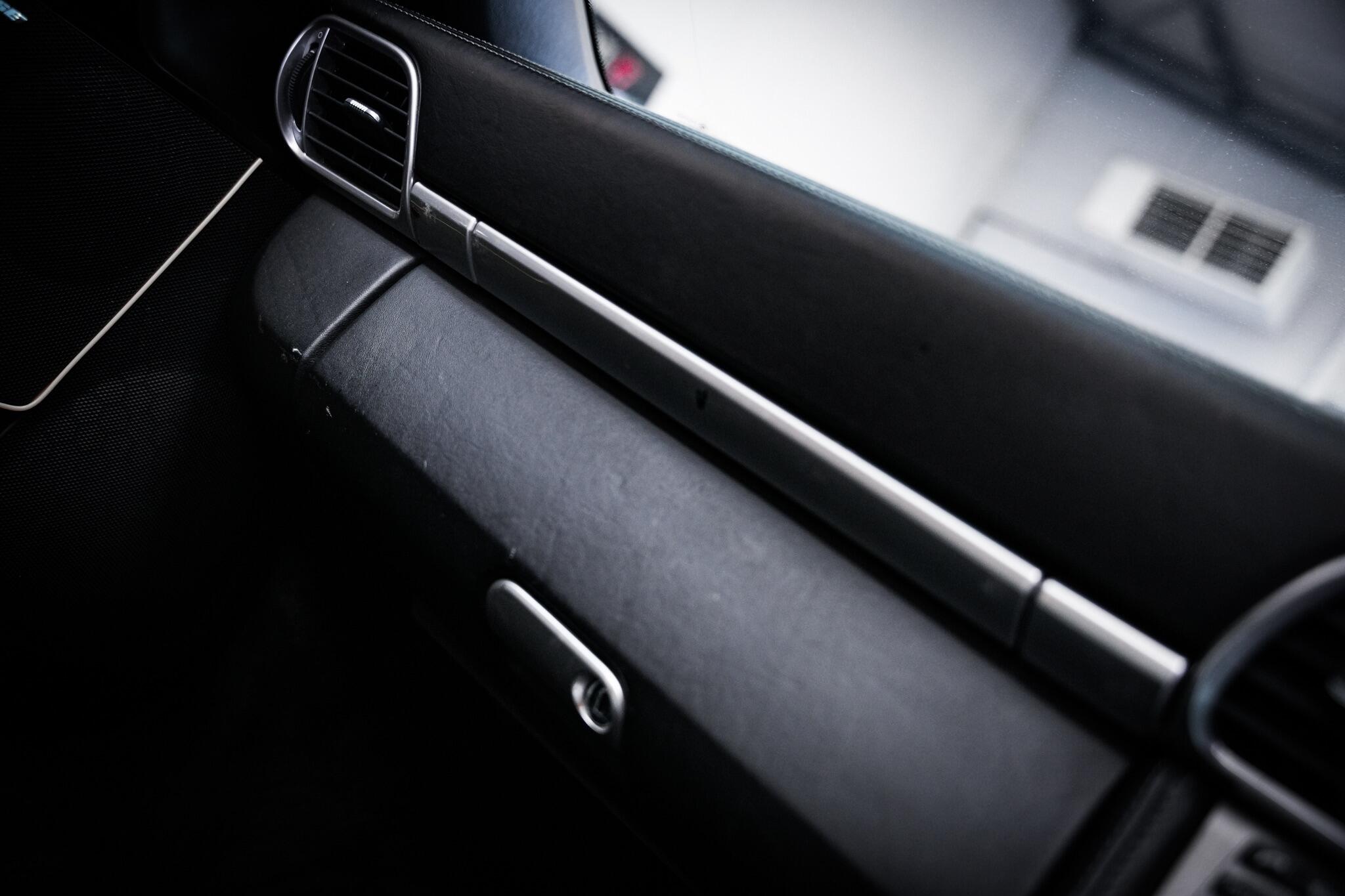 Porsche 911 view 46