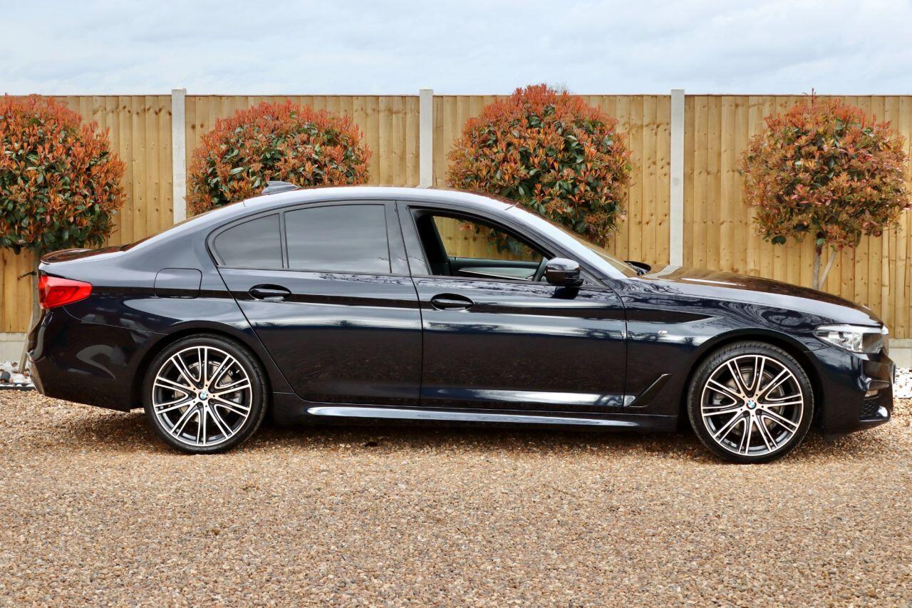 BMW 5 Series view 7