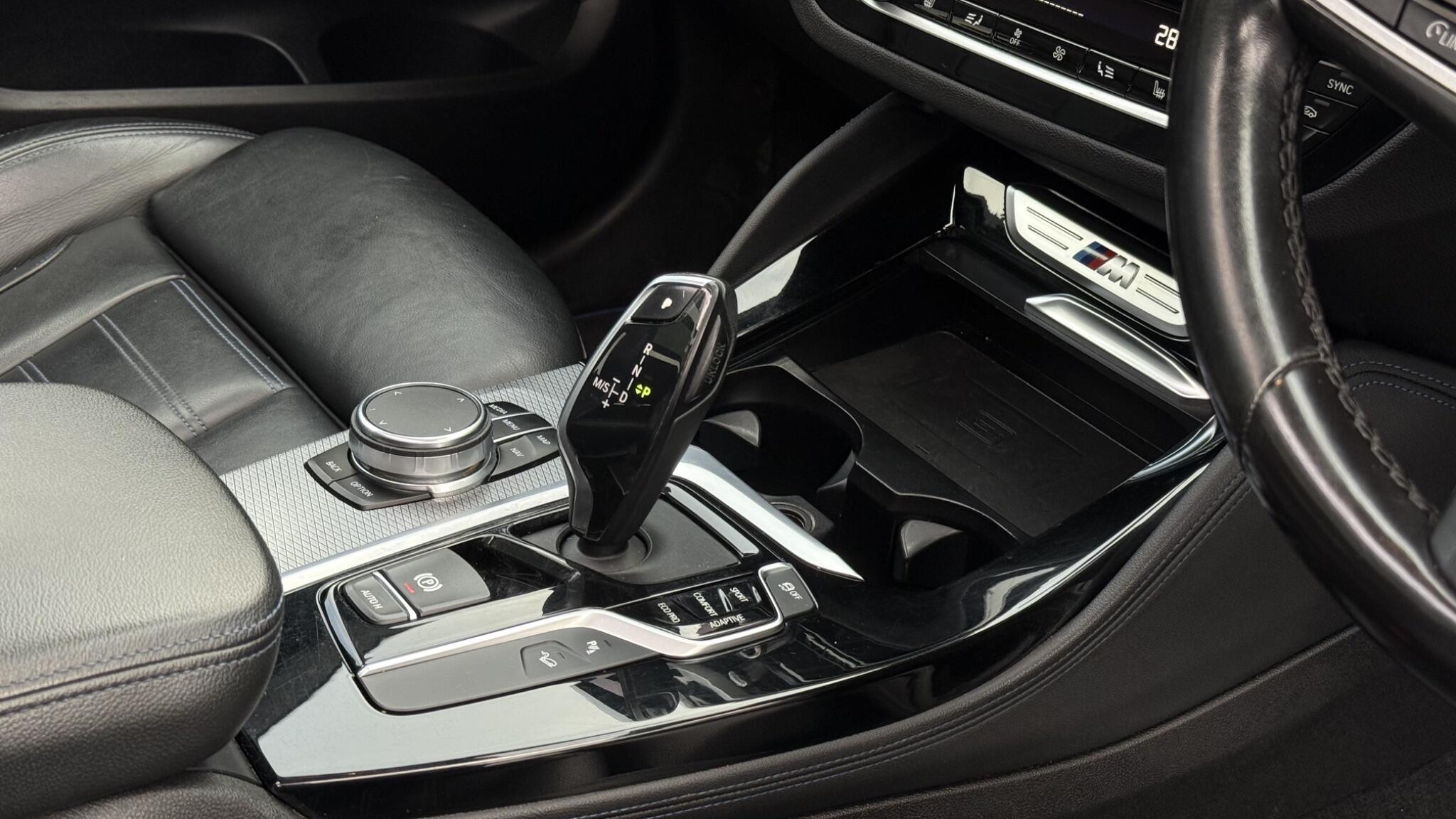 BMW X4 view 26