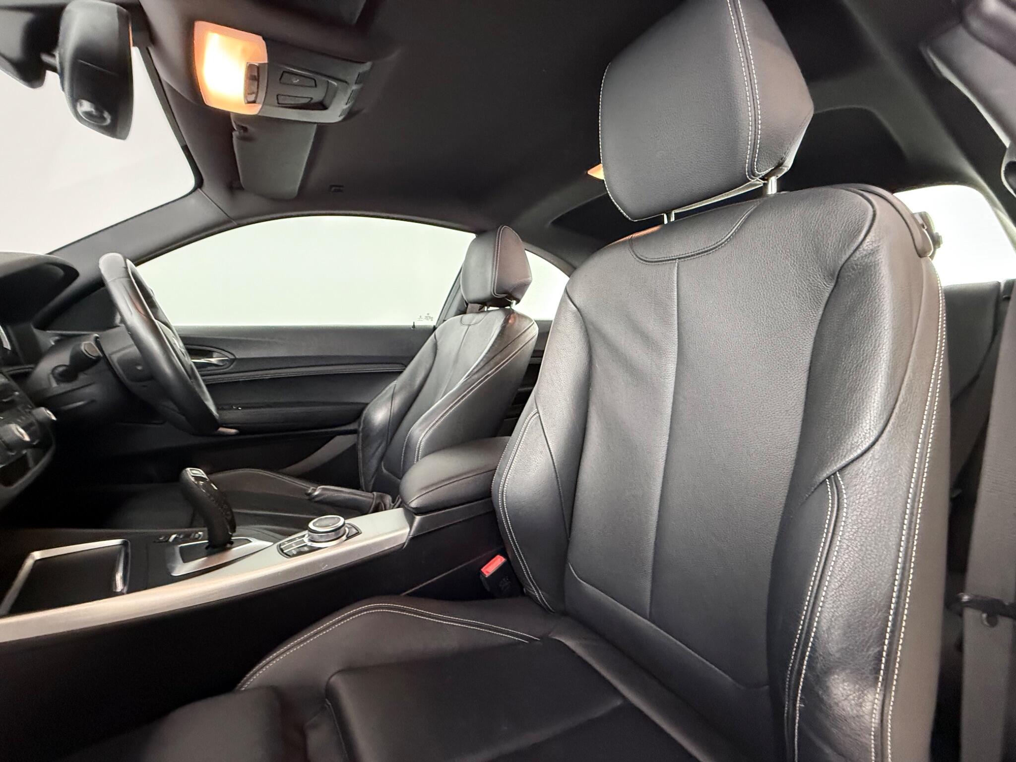 BMW 2 Series view 29