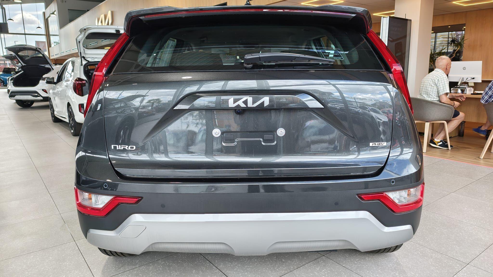 Kia Niro view 5