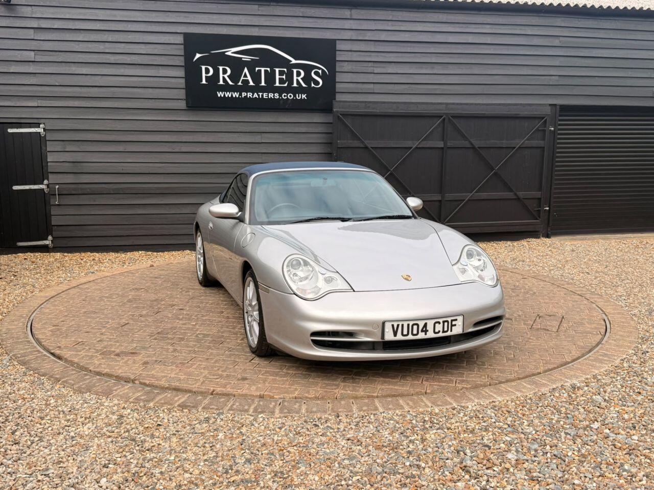 Porsche 911 view 27