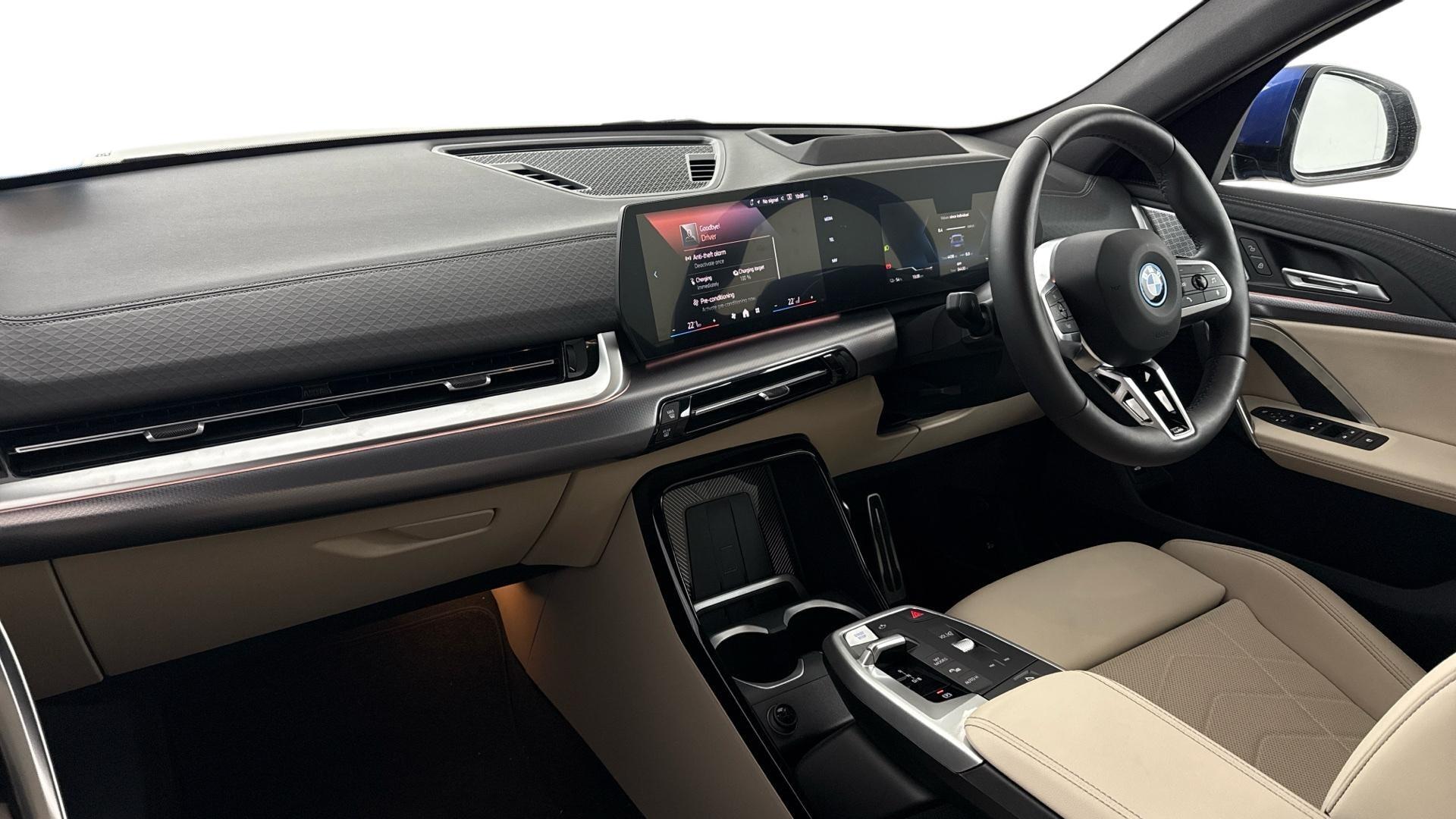 BMW Ix2 view 7