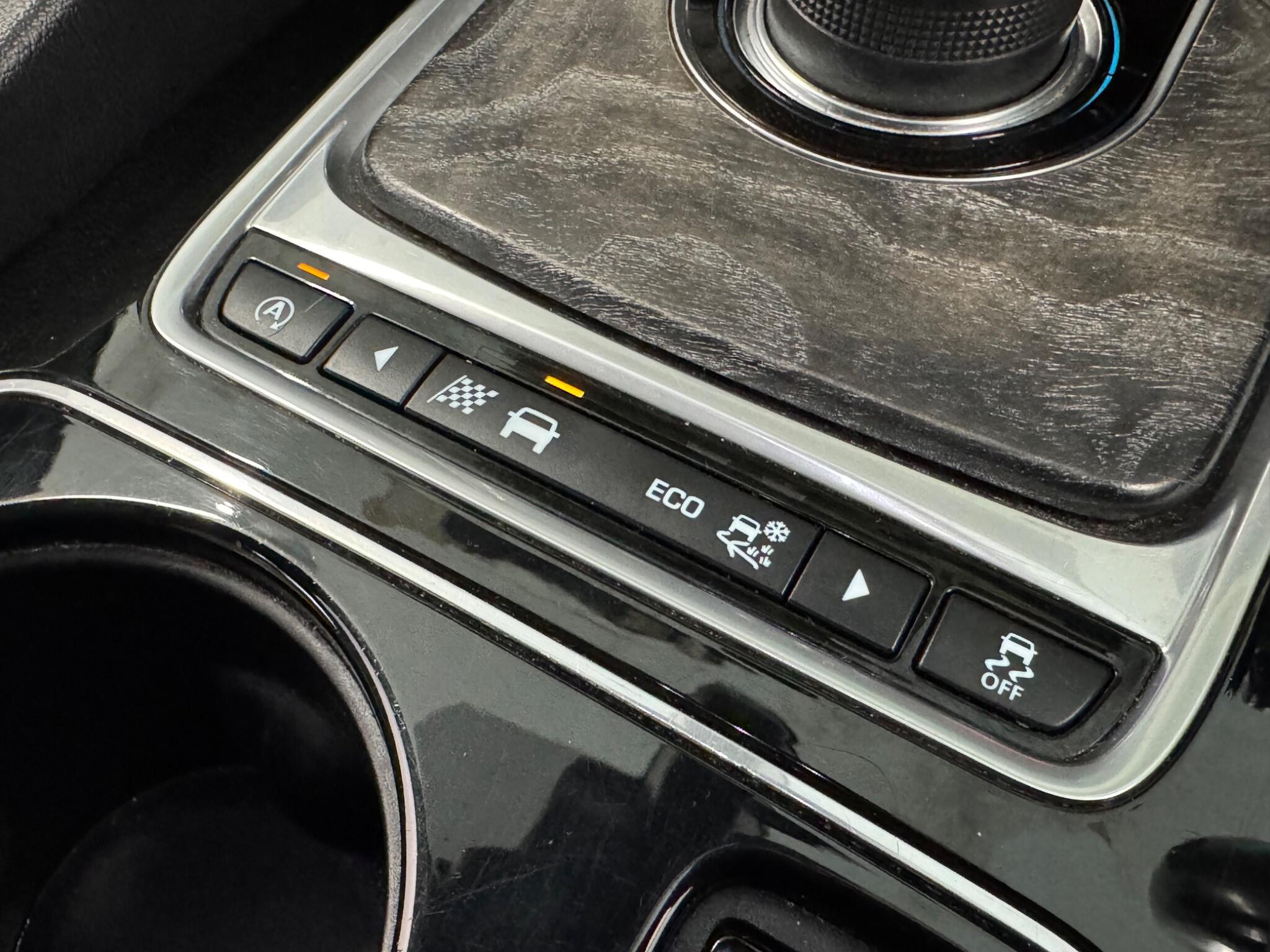 Jaguar F-Pace view 53