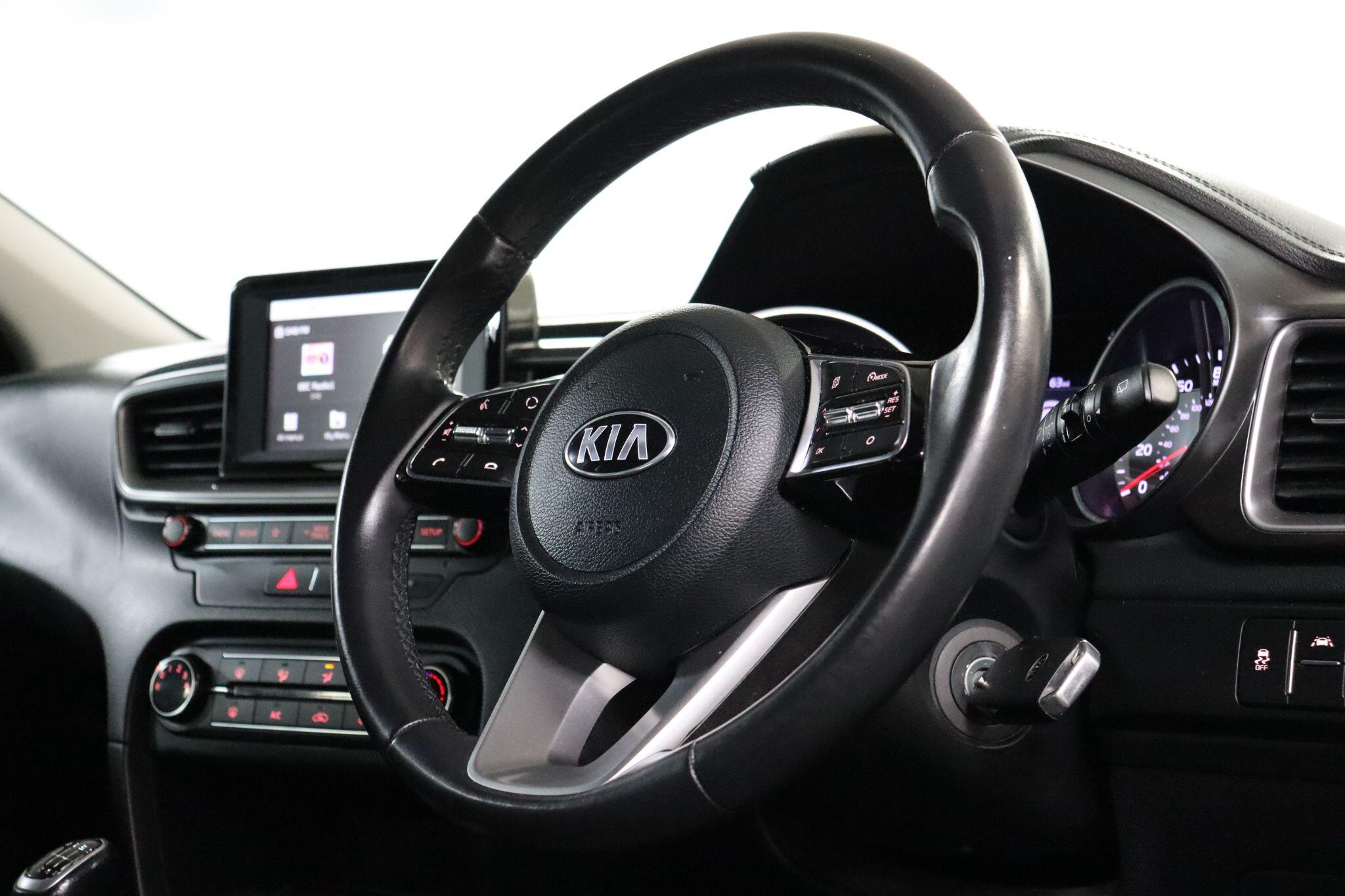 Kia Ceed view 12