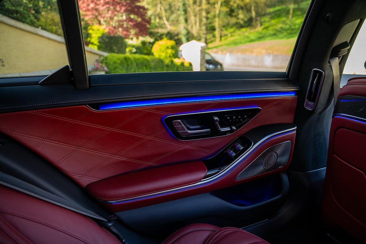 Mercedes-Benz S-Class view 66