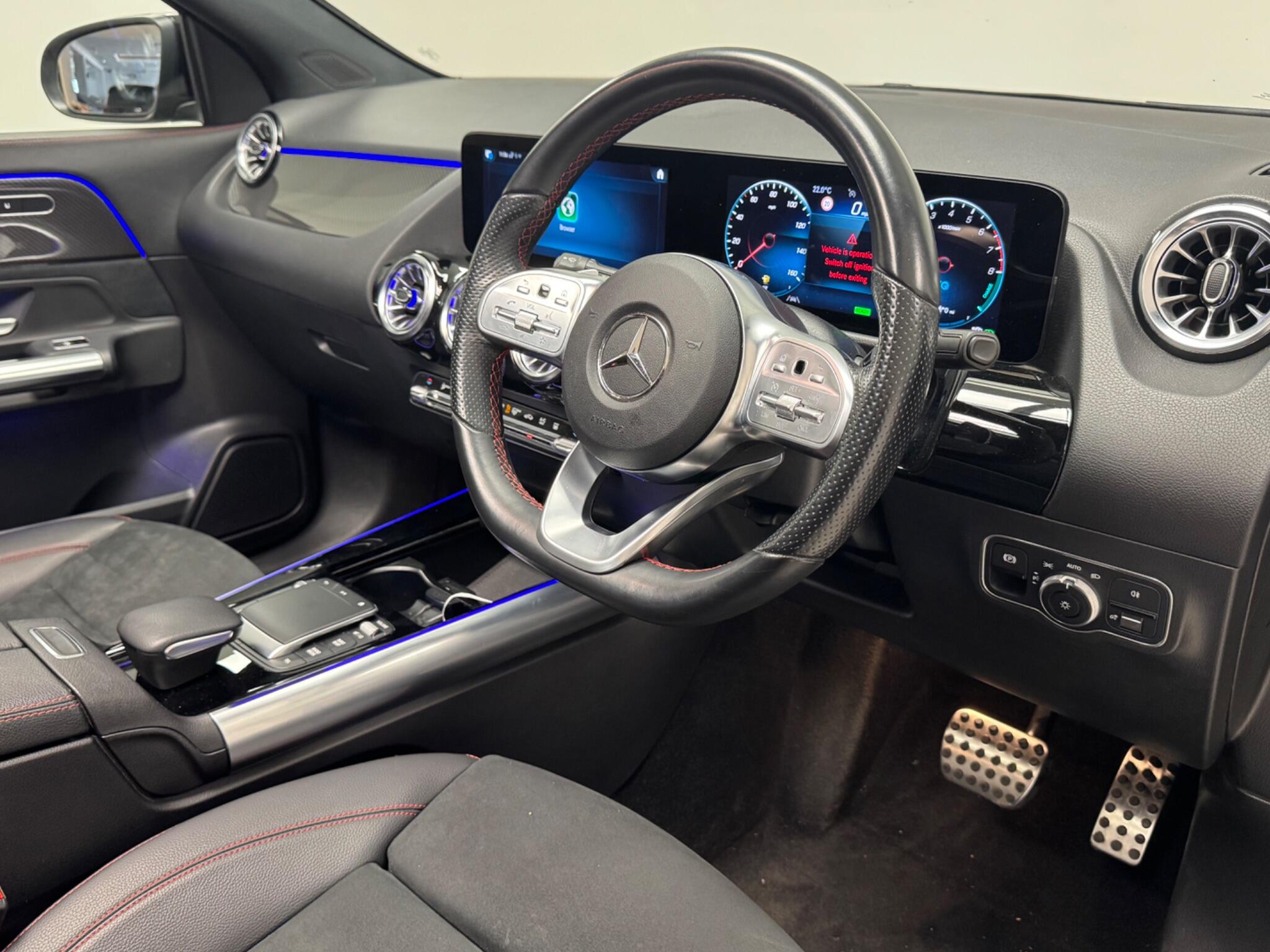 Mercedes-Benz Gla view 26