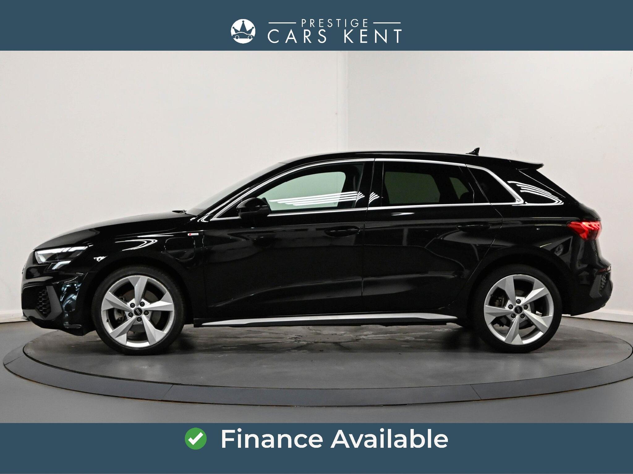 Audi A3 view 4