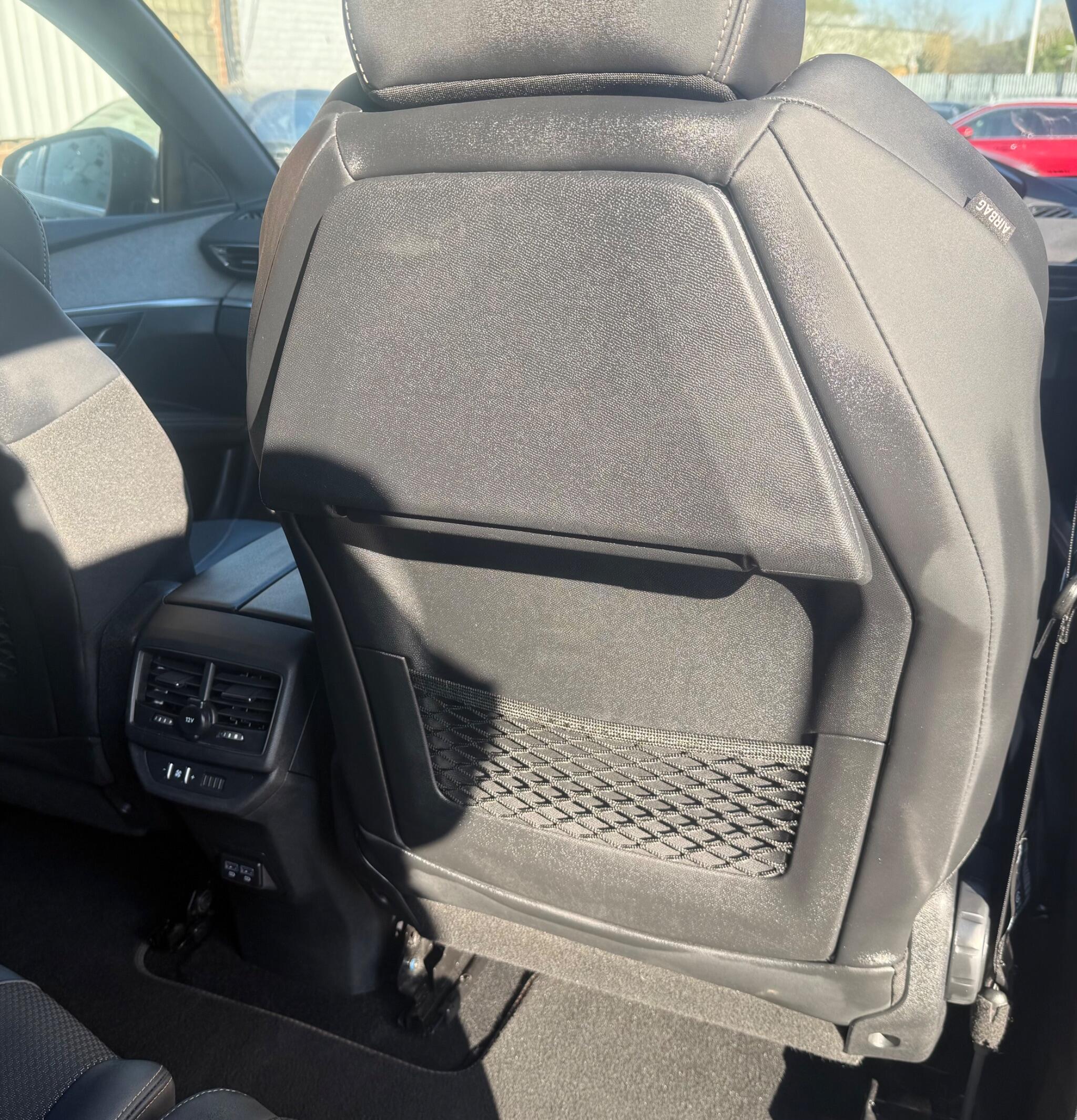 Peugeot 5008 view 23