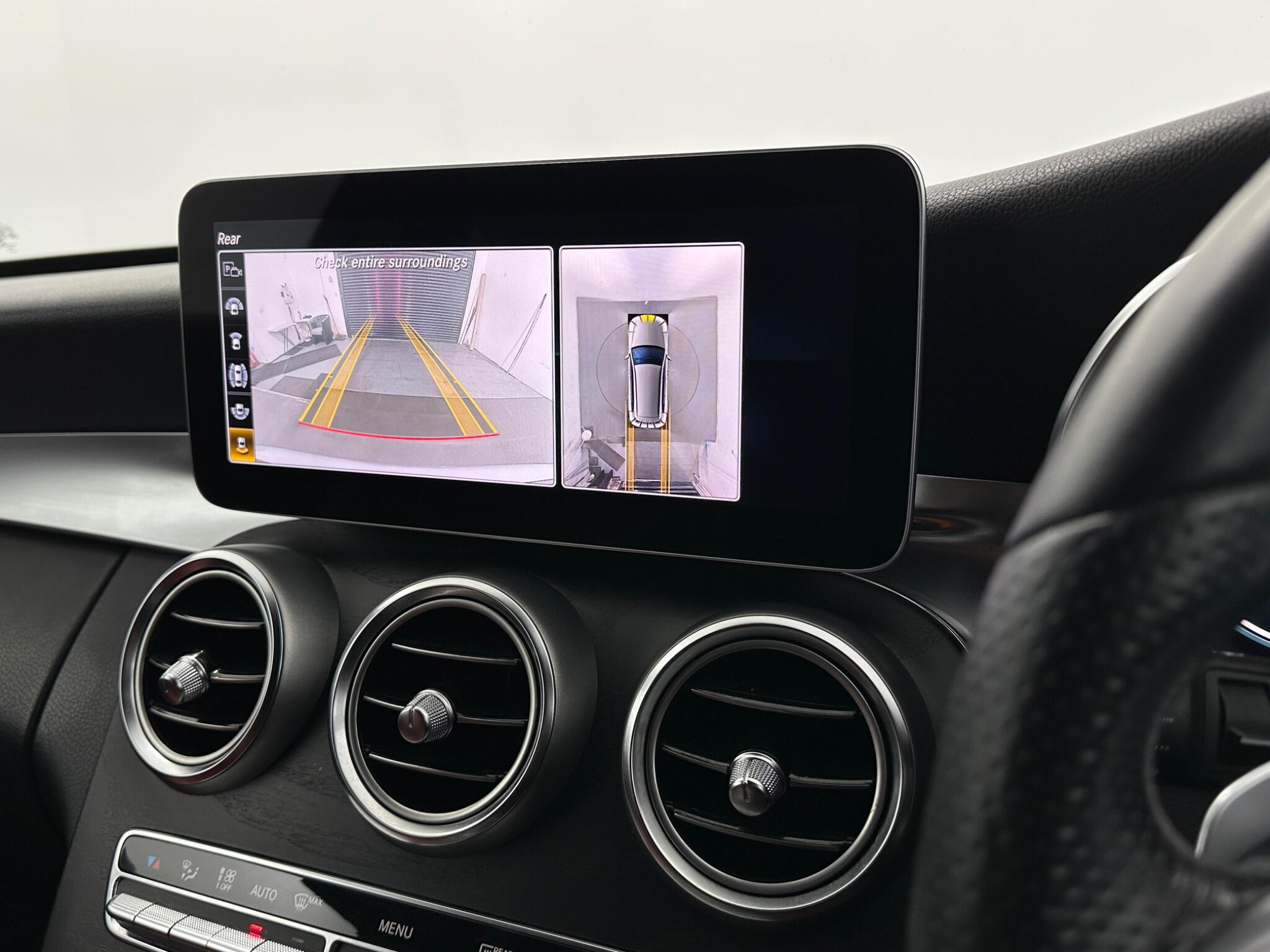 Mercedes-Benz C Class view 25