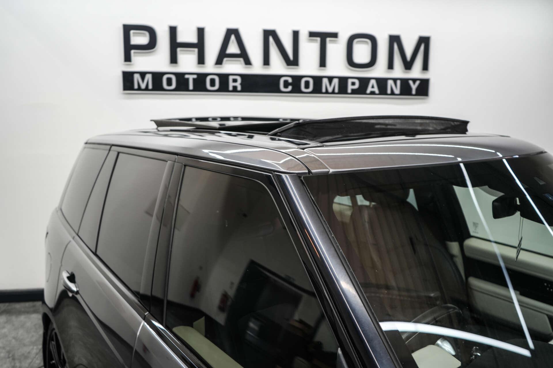 Land Rover Range Rover view 10