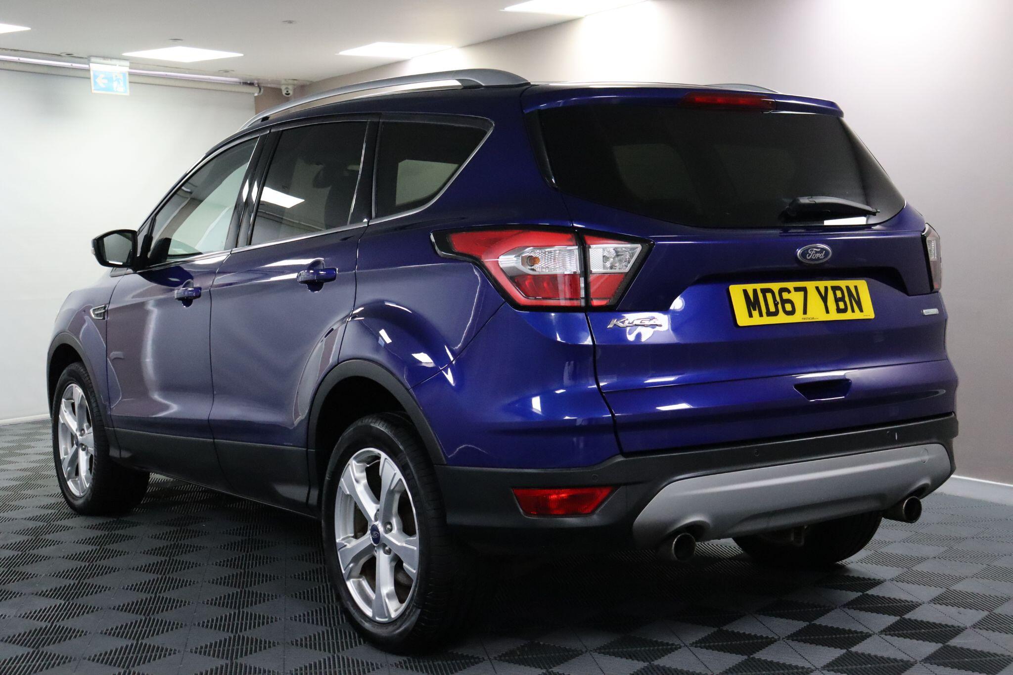 Ford Kuga view 10