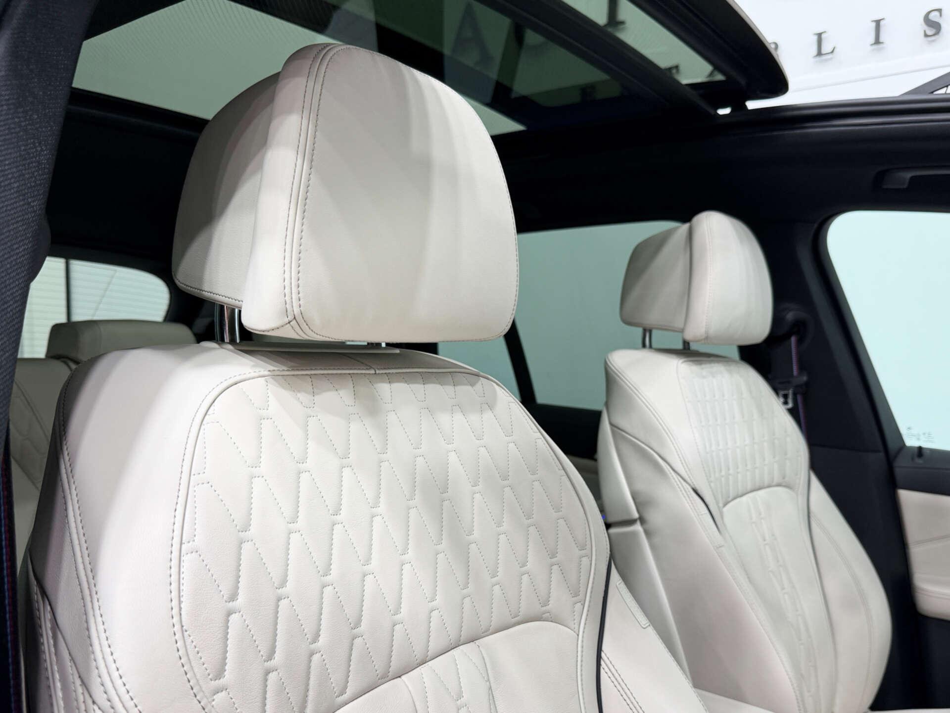 BMW X5 view 42