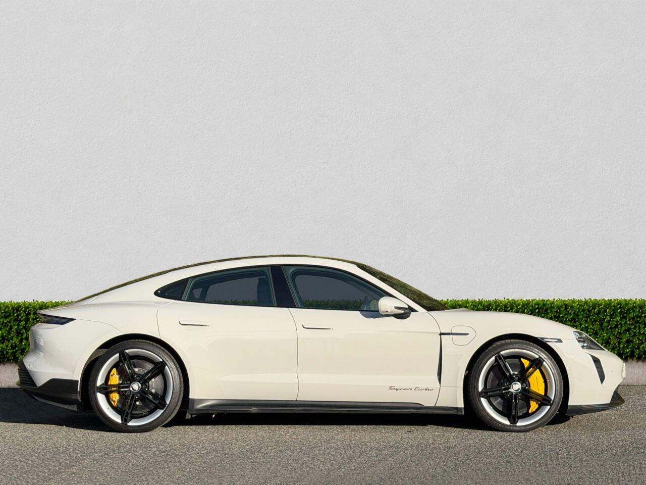 Porsche Taycan view 8
