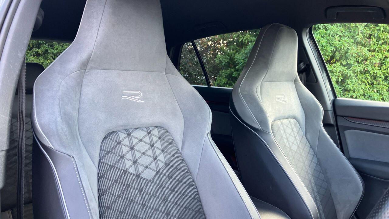Volkswagen Golf view 27