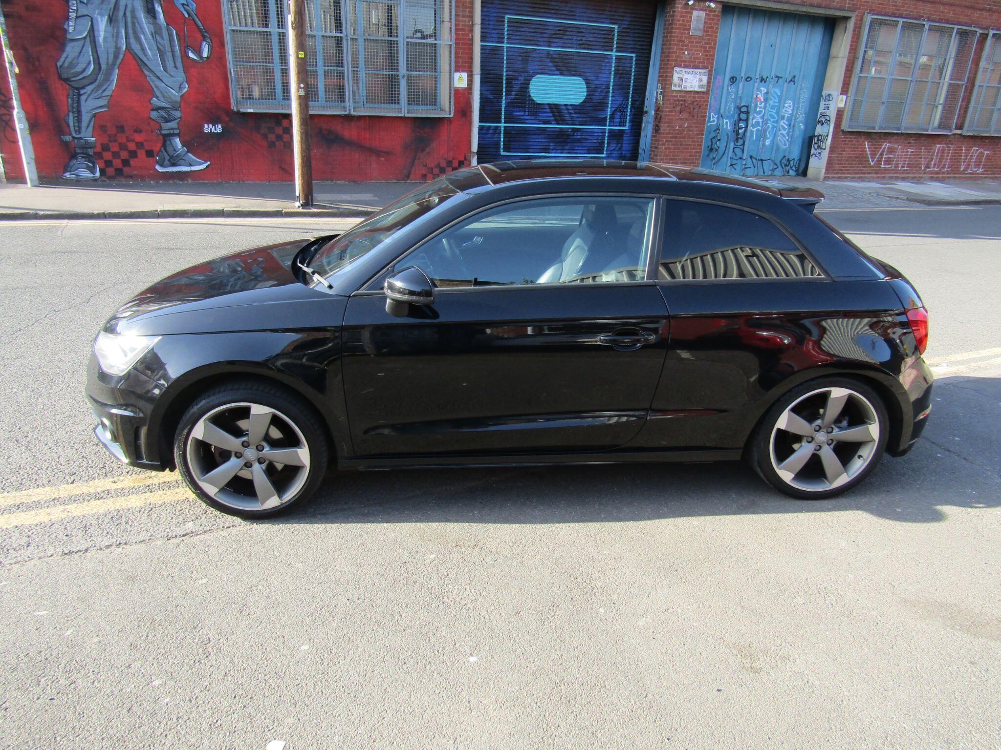 Audi A1 view 6