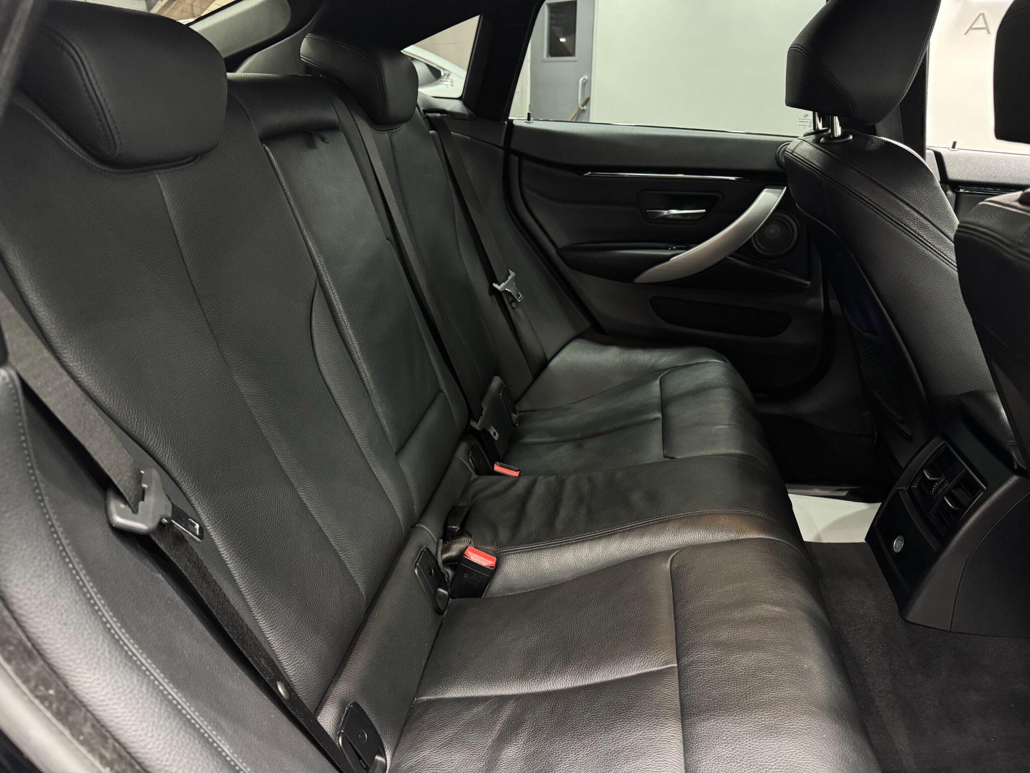 BMW 4 Series view 43
