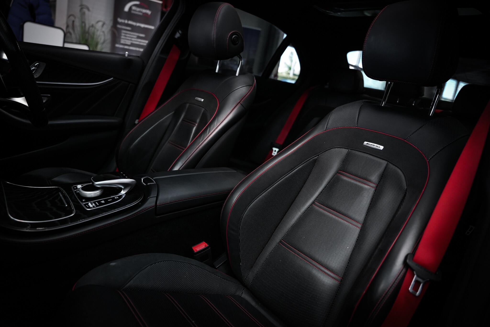 Mercedes-Benz E-Class view 24