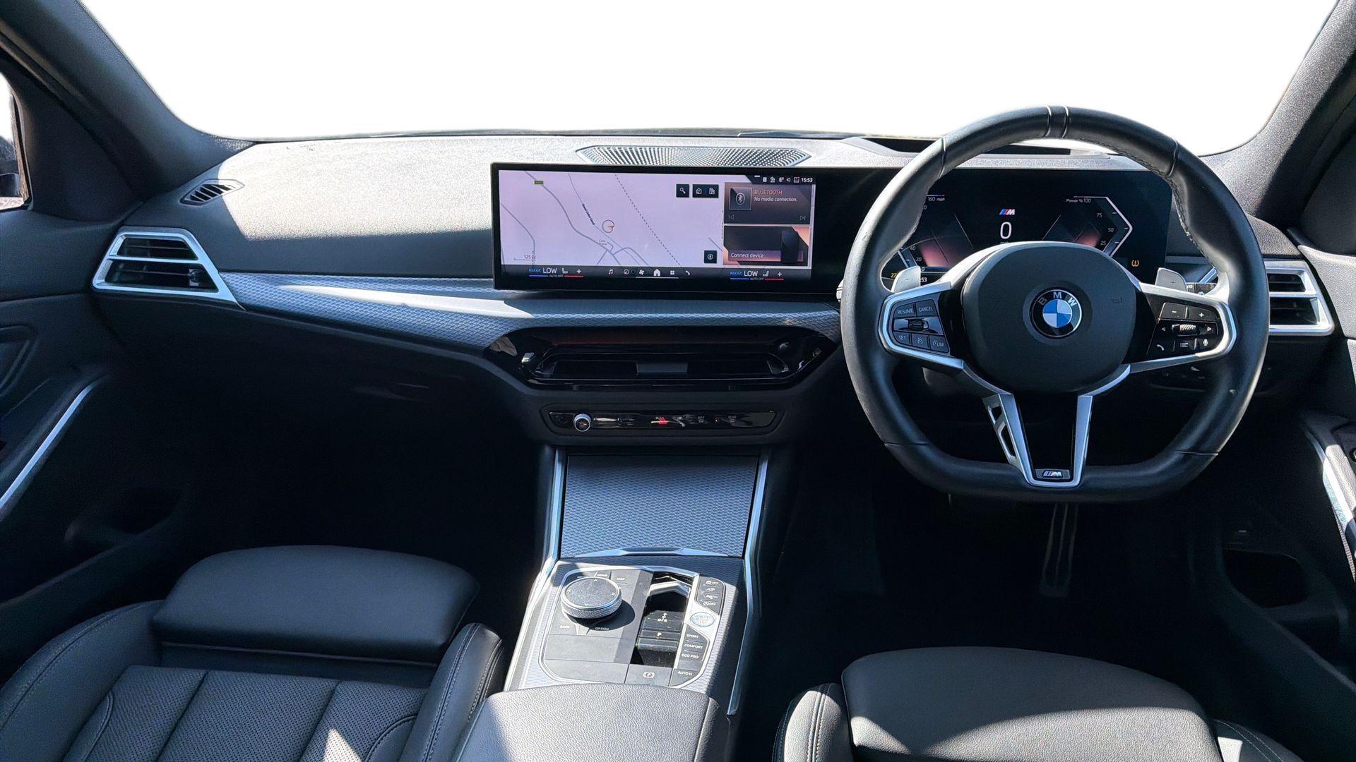 BMW 3 Series view 4