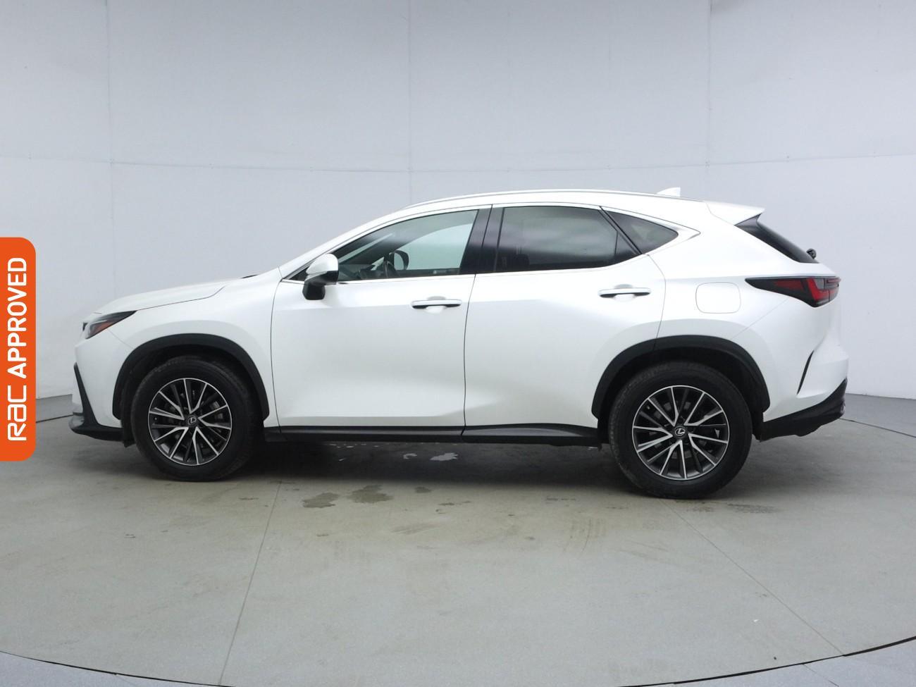 Lexus NX view 30