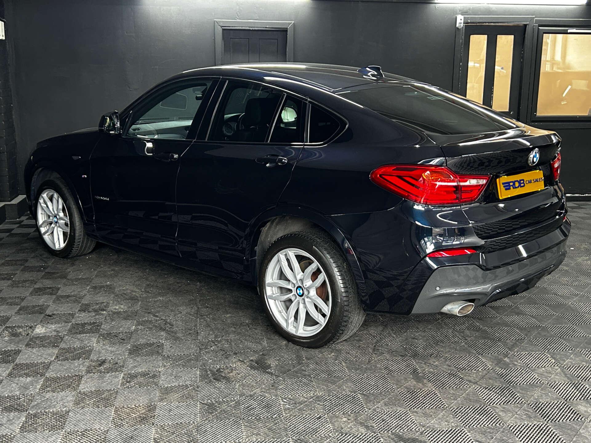 BMW X4 view 22