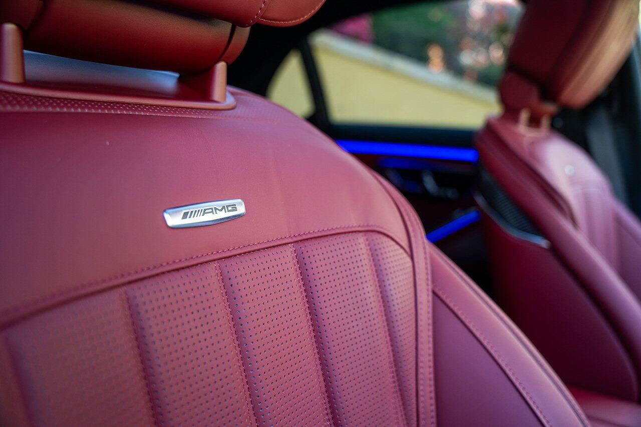 Mercedes-Benz S-Class view 45