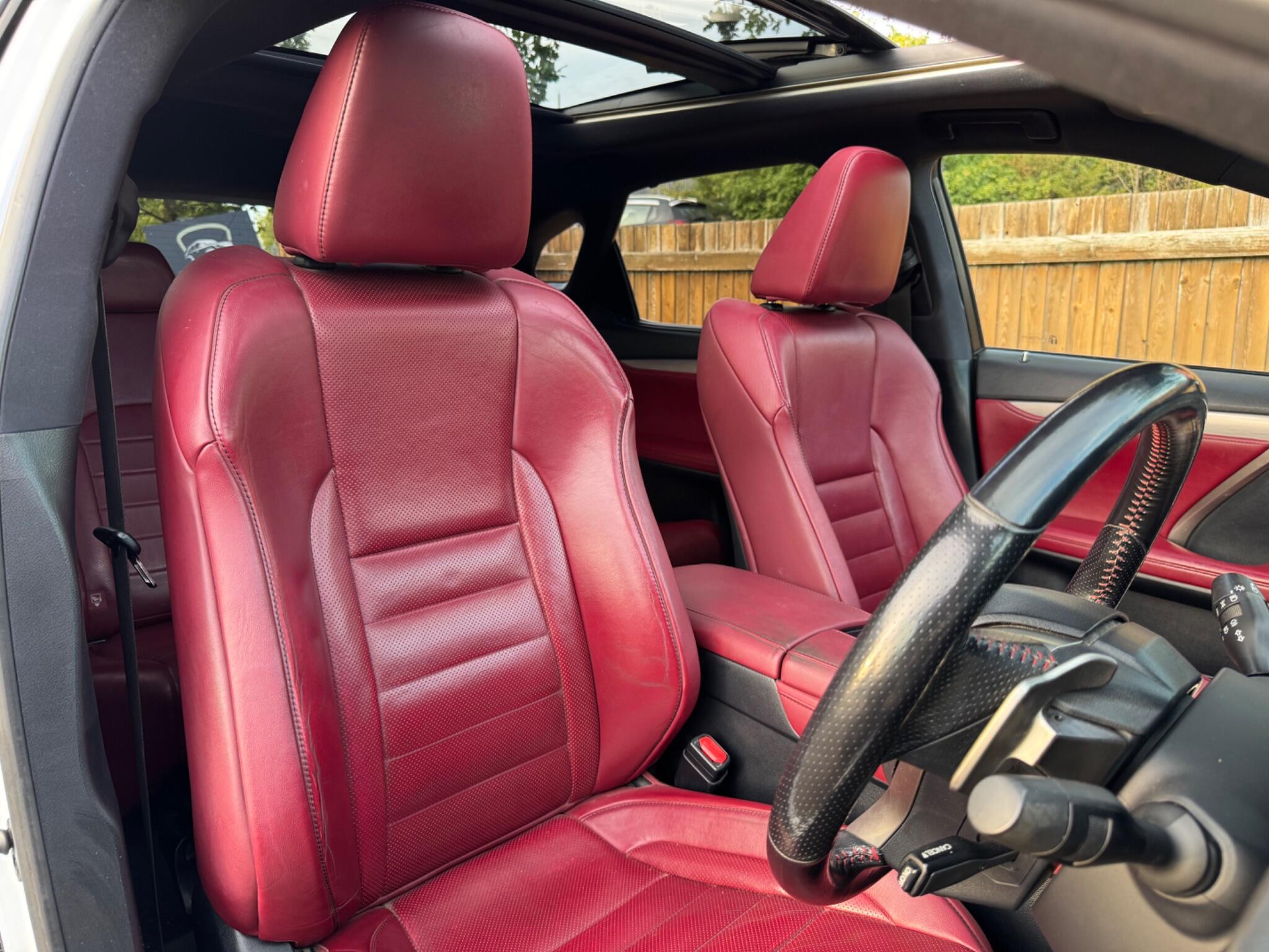 Lexus RX view 3