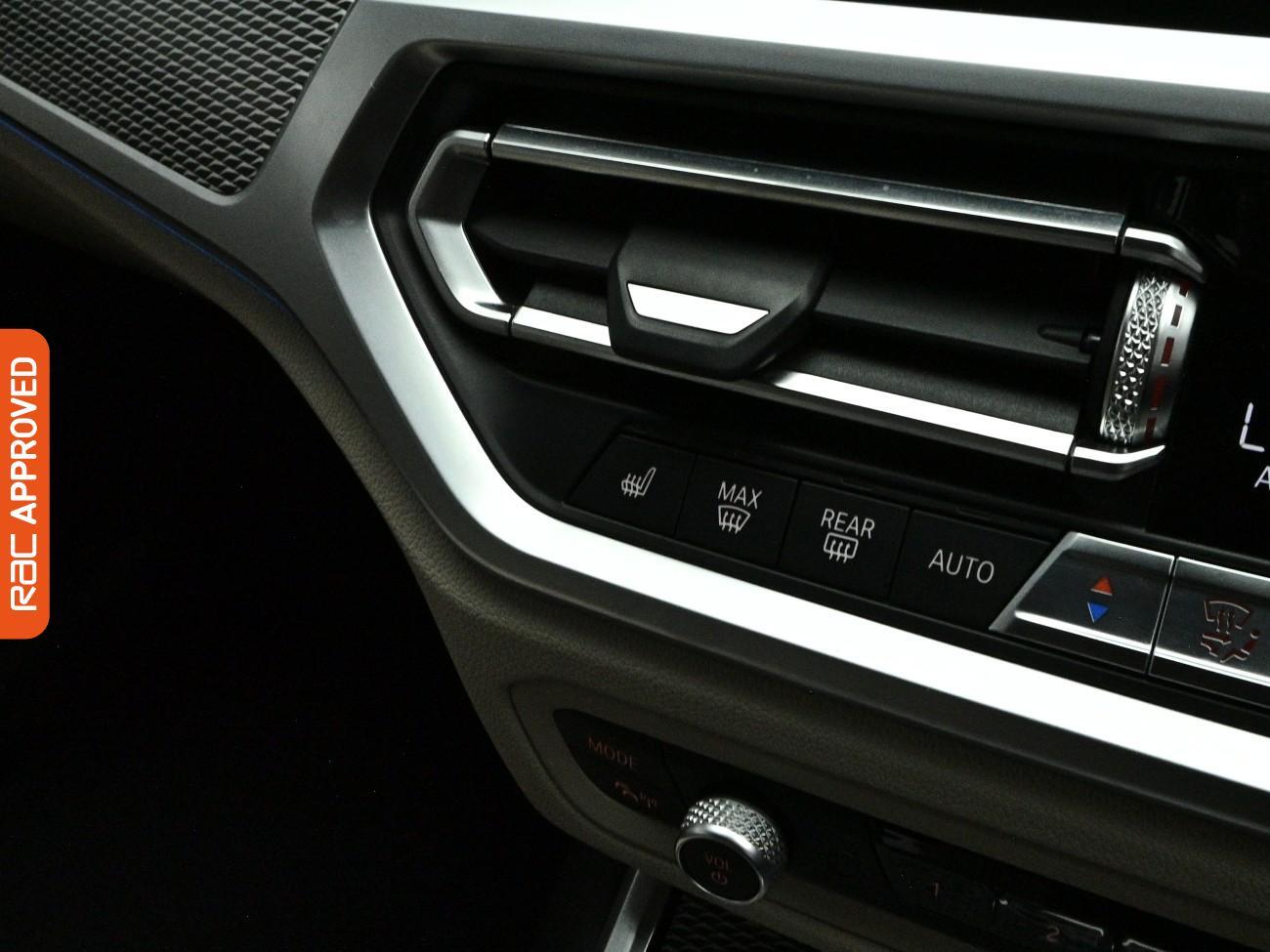 BMW 3 Series view 19